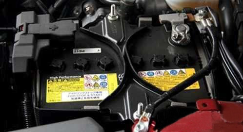 汽車電瓶總虧電？那是你沒了解這些汽車蓄電池維護保養(yǎng)方法